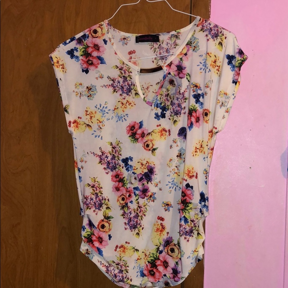 Nice floral top